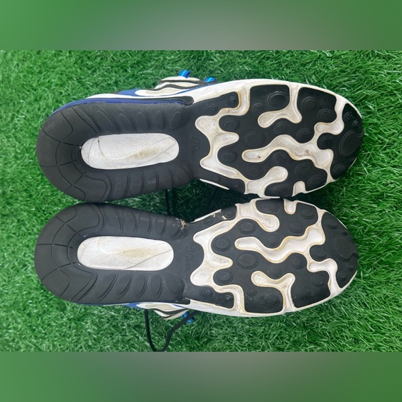 Nike Air Max 270‎ React Boys Shoes Size 6.5Y, Color: White/Black/Hyper Blue - Picture 3 of 8